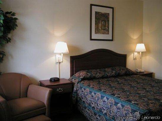 Sun Suites Of Plano Camera foto